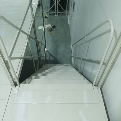 RAL Color Heavy Loading Mezzanine Floor Racking 1000 لكل متر مربع من نظام أرفف الميزانين